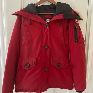 Women’s Canada goose